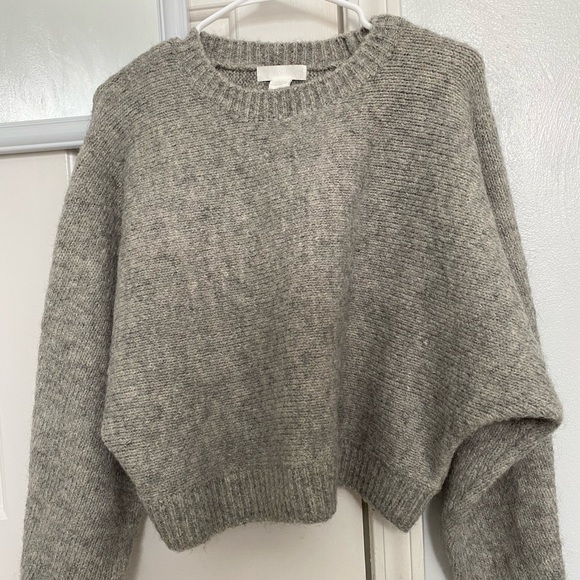 H&M Sweaters - H&M Cropped Sweater, Size M